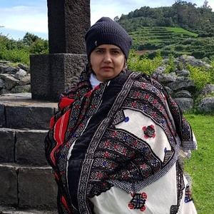 Meet your Posher, Hema